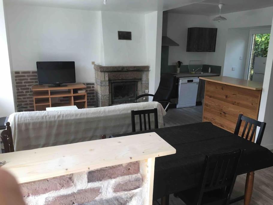 Maison Au Calme Recemment Renovee Villa Lescouet-Jugon Eksteriør billede
